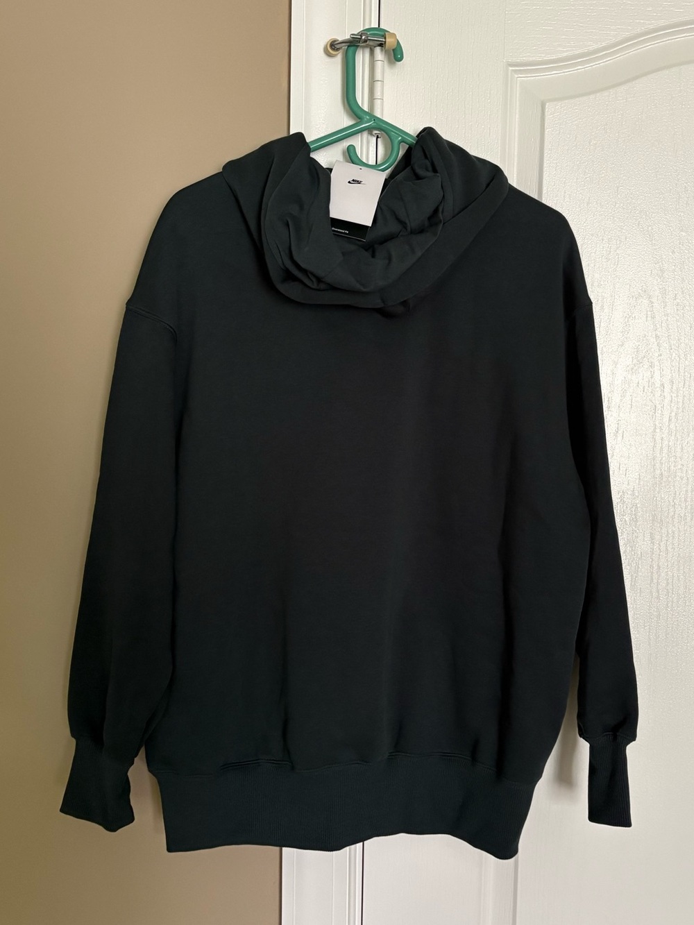 NWT Nike Women's Sportswear Phoenix Fleece Oversized Pullover Hoodie. Size Small - Picture 8 of 10